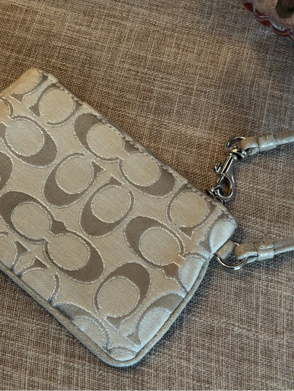 Coach EUC Silver Signature Wristlet Pouch - Picture 4 of 5